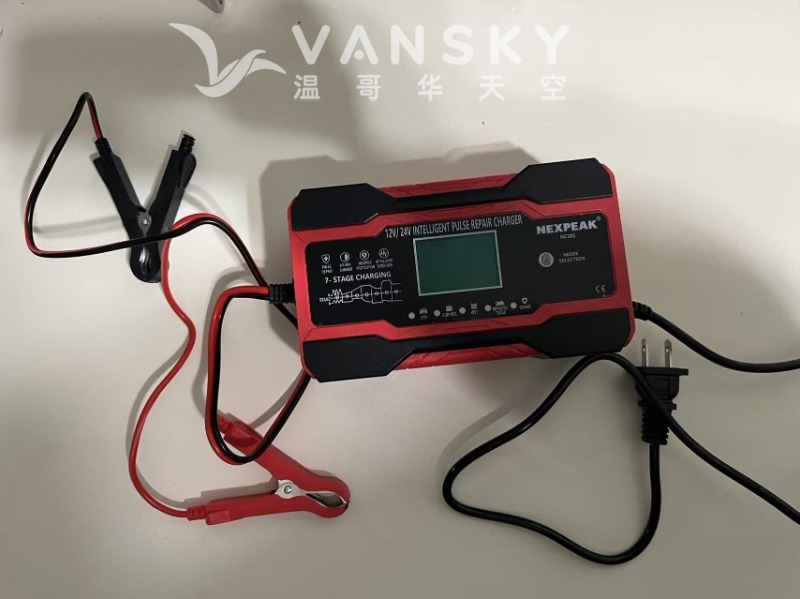 260217055834_汽车充电器 2.jpg